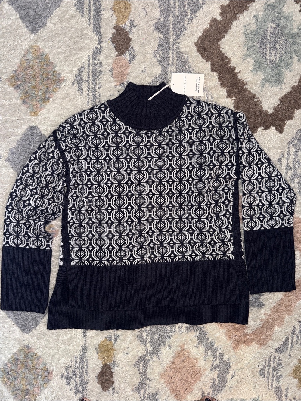 Free Assembly Patterned Mock Neck Sweater in Navy & White